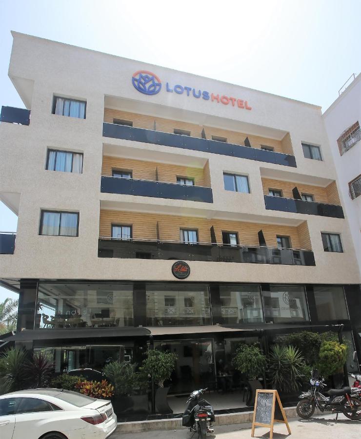 Hotel Lotus Casanearshore 2*